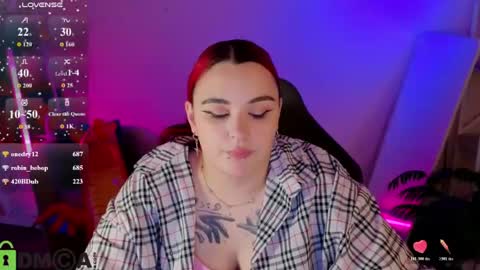 Mia online show from August 15, 7:56 am