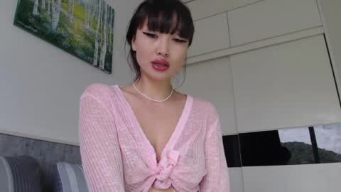 Mia Rie online show from August 5, 3:37 am