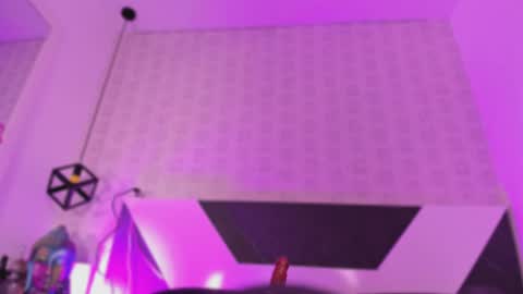 mia_rivers__ online show from August 10, 10:22 pm