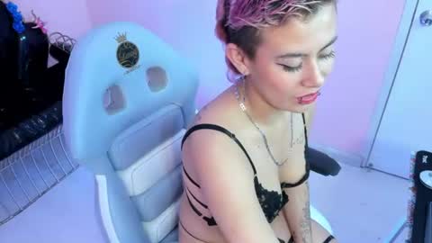 mia_rousse_1 online show from June 11, 6:08 am