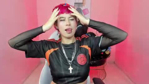 mia_rousse_1 online show from June 18, 5:29 am