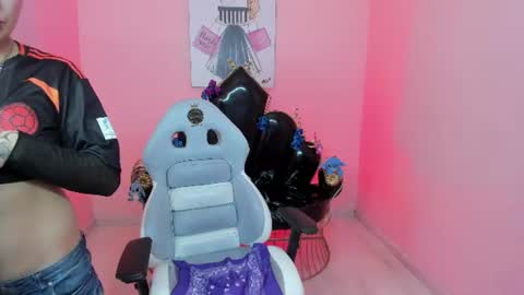 mia_rousse_1 online show from June 18, 7:19 am