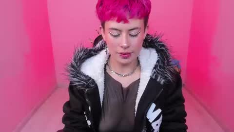 mia_rousse_1 online show from June 19, 3:56 pm
