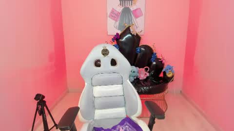 mia_rousse_1 online show from June 20, 2:28 pm