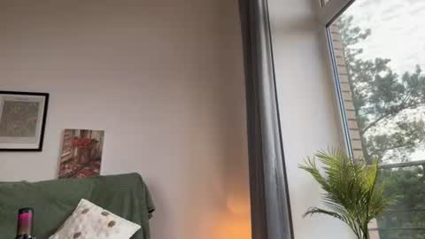 mia_skye1 online show from August 7, 3:17 am