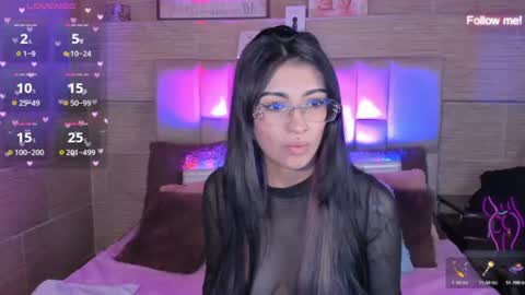 Mia online show from August 3, 12:39 am