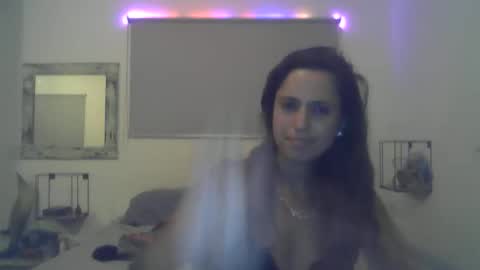 Mia online show from March 21, 10:57 pm