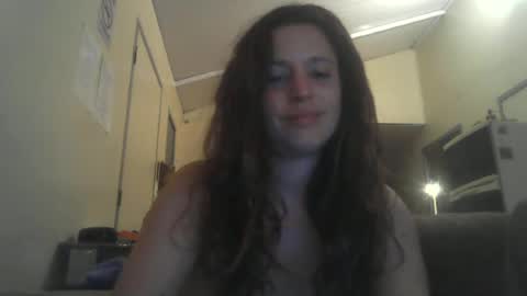 Mia online show from July 6, 5:32 am