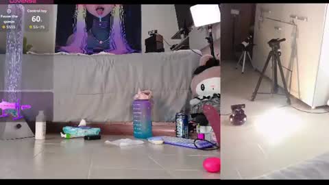 Mia  online show from July 16, 4:35 am