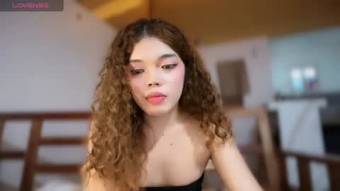 Mia online show from August 1, 11:11 pm