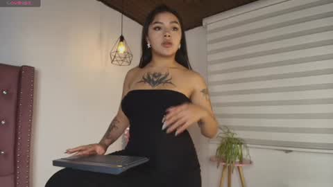 mia_zafir online show from August 9, 2:34 am