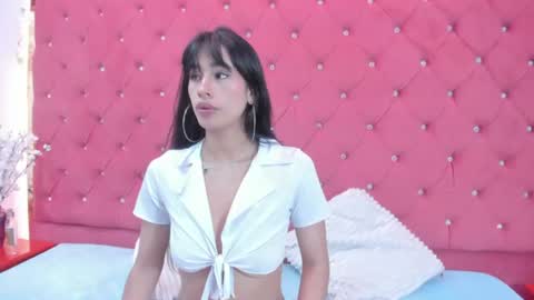 miaa_davis_ online show from August 5, 3:04 am