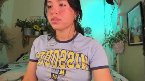 miaa_rose__ online show from August 11, 10:23 pm