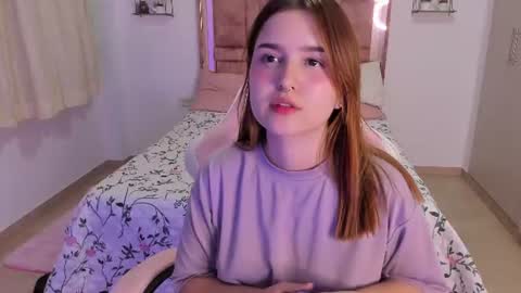 Mia  online show from July 13, 5:36 am