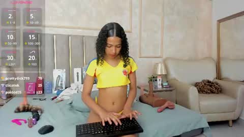 miaasummer online show from August 13, 2:09 pm