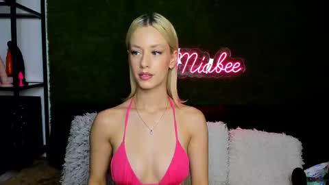 MiaBeeX online show from July 20, 4:54 pm