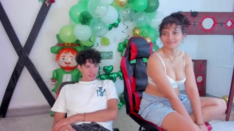 Mia and Max online show from March 19, 3:15 pm