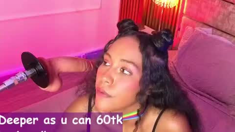 miablackrose online show from August 4, 1:24 am