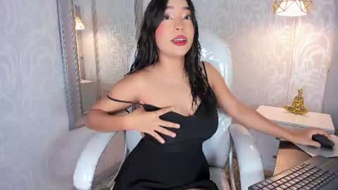 Mia Camille online show from July 25, 8:02 pm