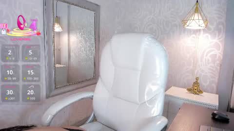 Mia Camille online show from August 15, 7:07 pm
