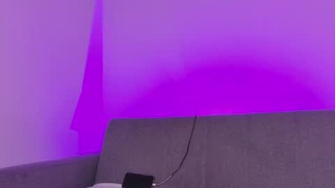 miah new independent model acount online show from July 30, 11:22 pm