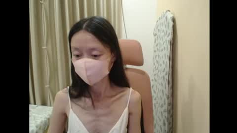 miahchan68 online show from July 30, 4:47 pm
