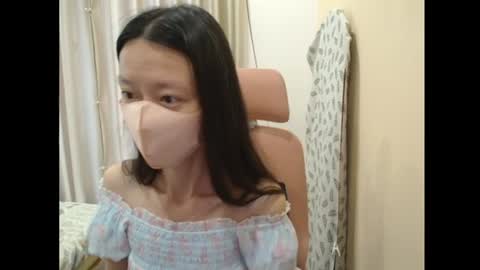 miahchan68 online show from July 31, 2:18 am