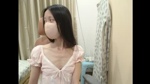 miahchan68 online show from August 1, 2:12 pm