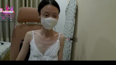 miahchan68 online show from August 14, 8:01 pm