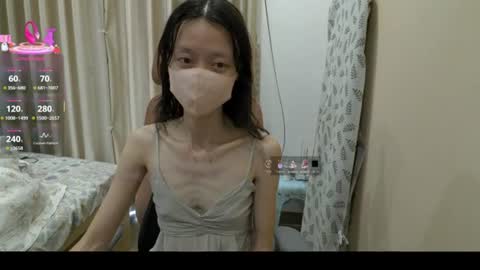 miahchan68 online show from August 16, 9:46 am