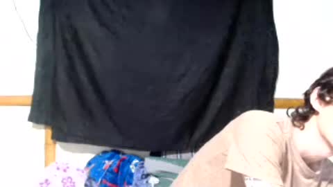 Mia  Sam online show from August 8, 1:27 am