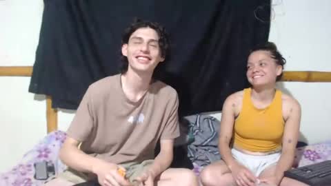 Mia  Sam online show from August 14, 2:04 am