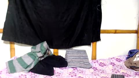 Mia  Sam online show from August 14, 11:41 pm