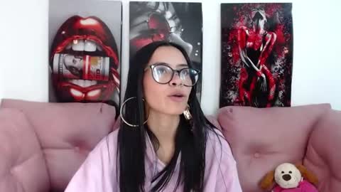 miahotcs online show from August 17, 2:38 am