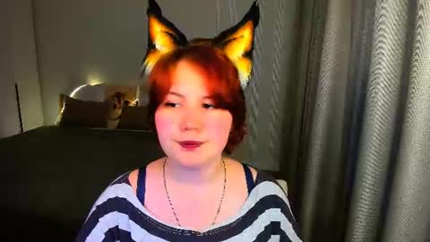 mialacrice online show from July 22, 7:11 am