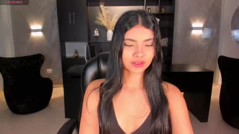 Call me Mia  online show from August 14, 2:59 am