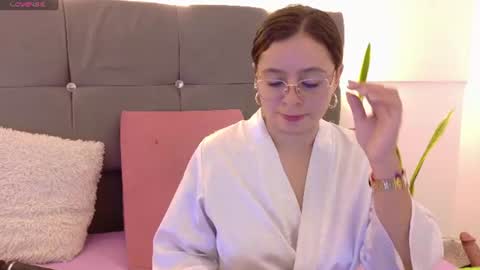 MIA online show from August 6, 10:31 pm