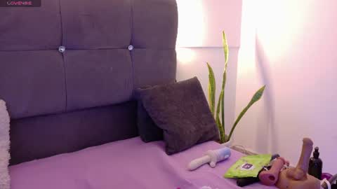 MIA online show from August 13, 7:50 pm