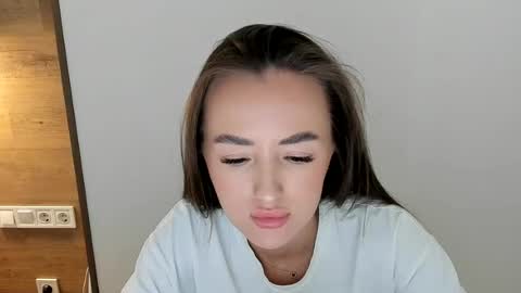 miamoll online show from August 13, 10:51 am