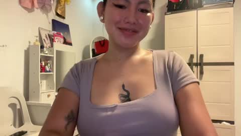 miamore_avida online show from August 4, 10:45 am