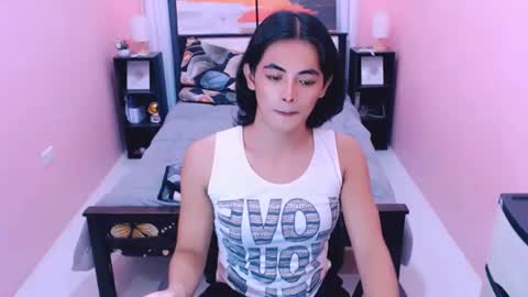 miamoreamara69 online show from August 4, 9:45 pm
