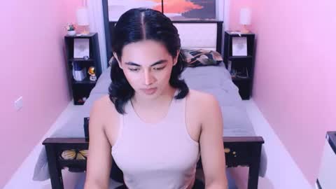 miamoreamara69 online show from August 11, 10:06 am