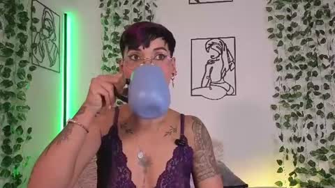 Mia Morgann online show from July 22, 6:10 pm