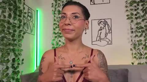 Mia Morgann online show from August 5, 12:47 pm