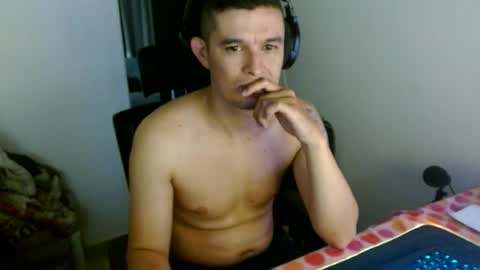 miaou_miaou online show from June 27, 12:25 am