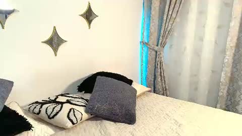 miapassionx dark online show from July 7, 12:03 am