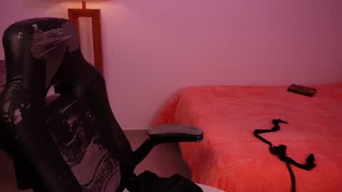 MiaPortman Independent model online show from August 12, 3:53 am