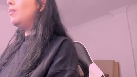 Mia Quevedo online show from July 21, 6:43 pm
