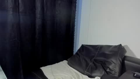 Mia Quinn online show from August 2, 10:17 pm