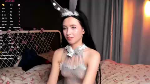 Liz online show from August 1, 12:05 am